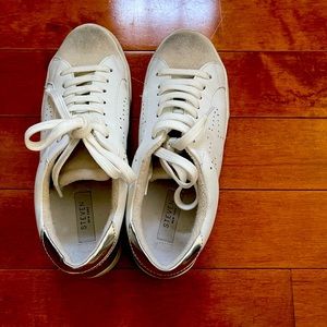 Steve Madden size 7.5